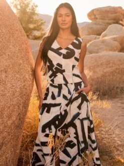 Gold Label Iconic Letterpress Top