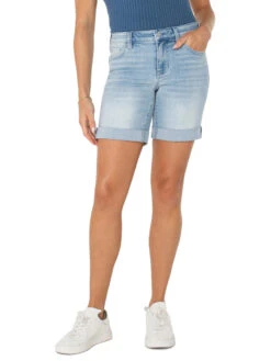 Liverpool - Marley Girlfriend Short With Roll Cuff Hem